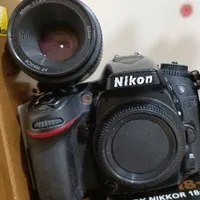 نیکون D7100با لنز ۵۰فیکس