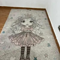 فرش خیلی تمییز در حد نو