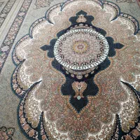 فروش نقدی فرش و پشتی