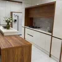 نیروی دفتری خانم