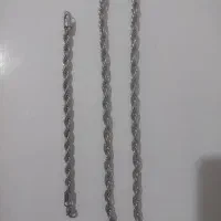 گردنبند و دستبند