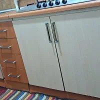 کابینت همراه با گاز رو میزی و سینک و شیر آلات