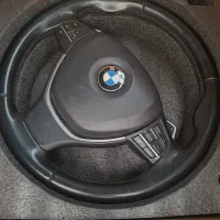 فرمون بی ام و ۵۲۸