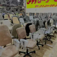 ۵۵۰ عدد صندلی چرخدار اداری