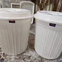 دو عدد سطل به همراه جا قاشقی