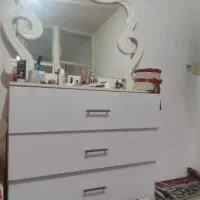 تخت ودراور سالم