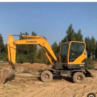 اجاره بیل میکانکی لاستیکی