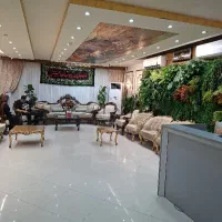 منشی و دستیار خانم (کلینیک زیبایی)