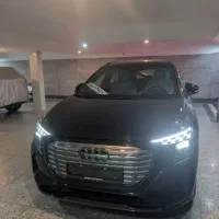 audi q5 e tron 2025 تیپ 4