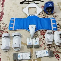 لوازم مبارزه حرفه ای تکواندو