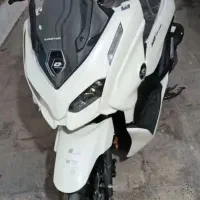 کلیک ام تی ایکس ۱۷۵ مدل ۱۴۰۴