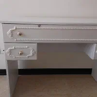 میز آرایش +آینه+تخت و تشک