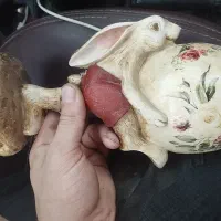 مجسمه تزیینی نقاشی کشیده شده