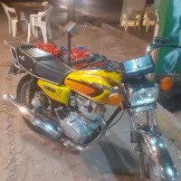 موتور سیکلت /هوندا /سند دار