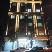 اپارتمان ۱۳۵ متری ۳ خواب پارکینگ اختصاصی بلال