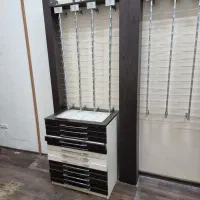 استند و کشو عینک فروشی