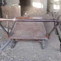 گاری چهار چرخ