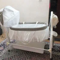 گهواره ایستاده