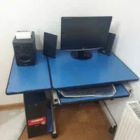 میز کامپیوتر پروانه ای