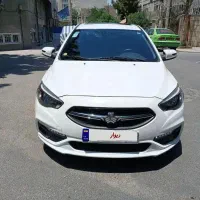 شاهین مدل 1402 با سانروف بدون رنگ و ضربه