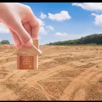 زمین ۱۵۷متری