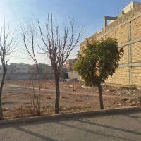 ۱۰۰۰ متر خدماتی مسکونی