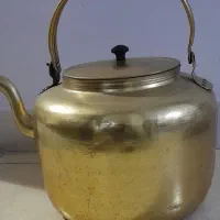 یک عدد کتری روحی بزرگ هیئتی