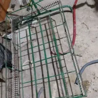 گهواره آهنی بسیار محکم و سالم