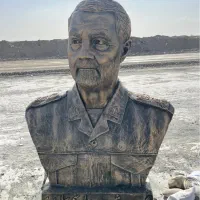 سردیس سردار سلیمانی/تندیس سردار سلیمانی