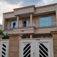 رهن کامل ویلایی مسکونی-اداری بر اصلی فرصت شیرازی