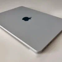 لپتاپ اپل Macbook air m2 دست دوم (خیلی تمیز)
