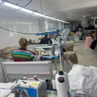 وسط کار ماهر خانم