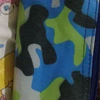 کلر بوک ۸۰ برگ و جا مدادی و مداد مشکی با مداد قرمز