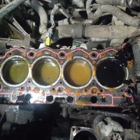 ((تعمیرگاه تخصصی خودرو  اتحاد))