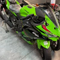 کاوازاکی zx-25r