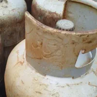 دو عدد کپسول گاز