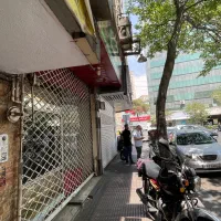 مغازه ۳۵ متری  فروشی ملکیت و سرقفلی