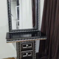 میز و آینه