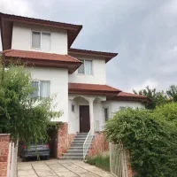 ویلا اجارهی سالیانه سه خواب دربست