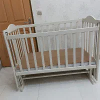 تخت ،مدل گهواره ای کنار مادر