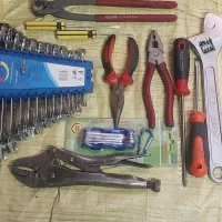 آچار و ابزار انبرقفلی  انبردست  فرانسه  پیچگوشتی