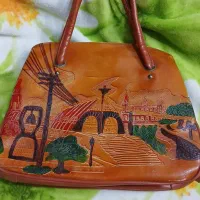 کیف دوشی چرم قدیمی
