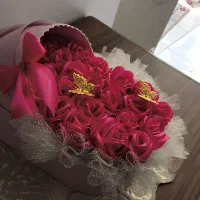 گل مصنوعی
