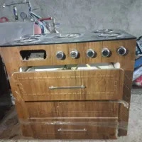 گاز رو شیشه ای تمیز کشویی