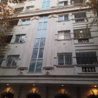 آپارتمان ۱۲۰ متری دروس