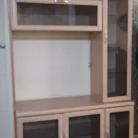 بوفه ویترین کاملا سالم mdf در  حد نو