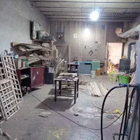 کار در کارگاه تولیدی تاج گل و باکس گل