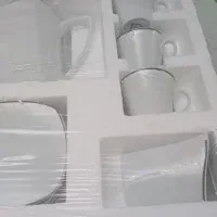 سرویس ظرف ۱۸ پارچه اکبند شیر خوری چینی
