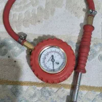 ۱ عدد درجه باد با ۱۴ متر شیلنگ باد.پمپ کلاچ پایین