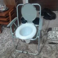 دسشویی فرنگی در حد نو تمیز